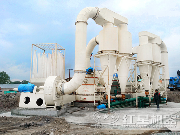 成套、系統(tǒng)性強(qiáng)的雷蒙磨粉機(jī)