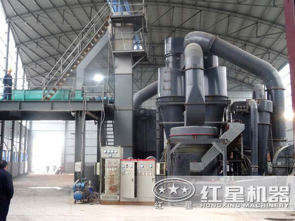 雷蒙磨粉機(jī)粉煤灰現(xiàn)場粉塵少、噪音低