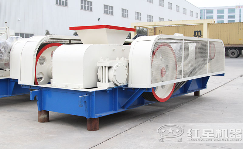 對輥式沙子粉碎機(jī)