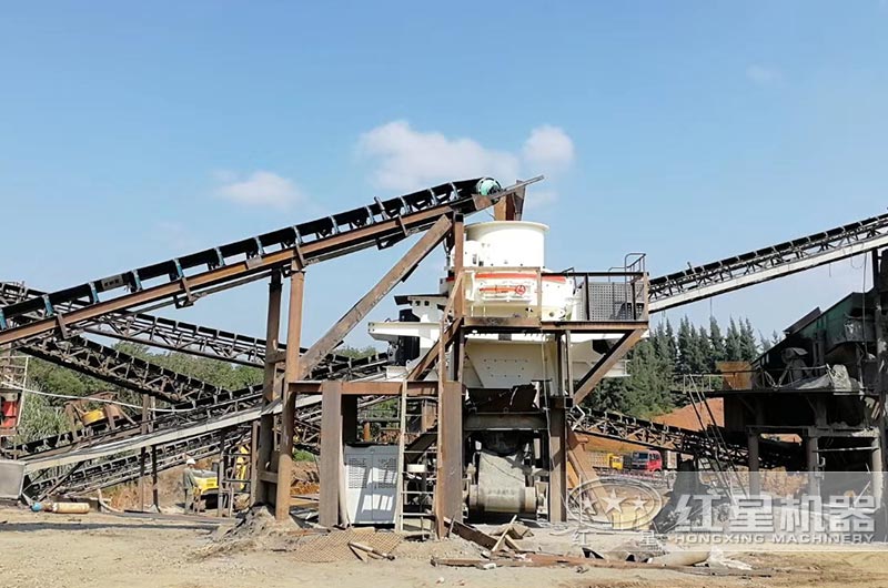 石頭制沙現(xiàn)場(chǎng)