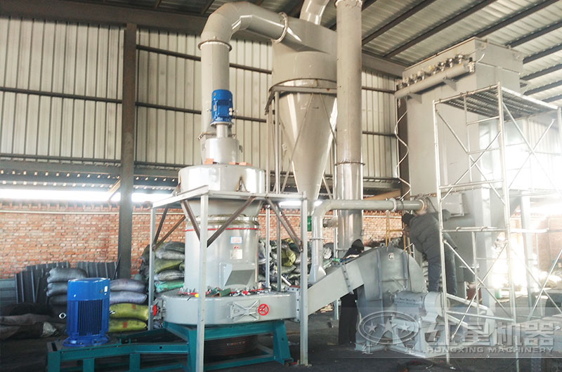 磨粉生產(chǎn)現(xiàn)場(chǎng)