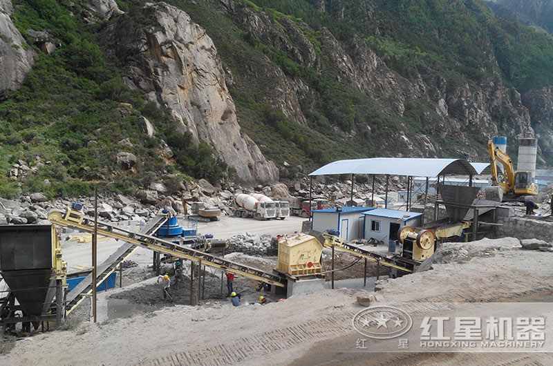 南陽時(shí)產(chǎn)200噸制砂現(xiàn)場