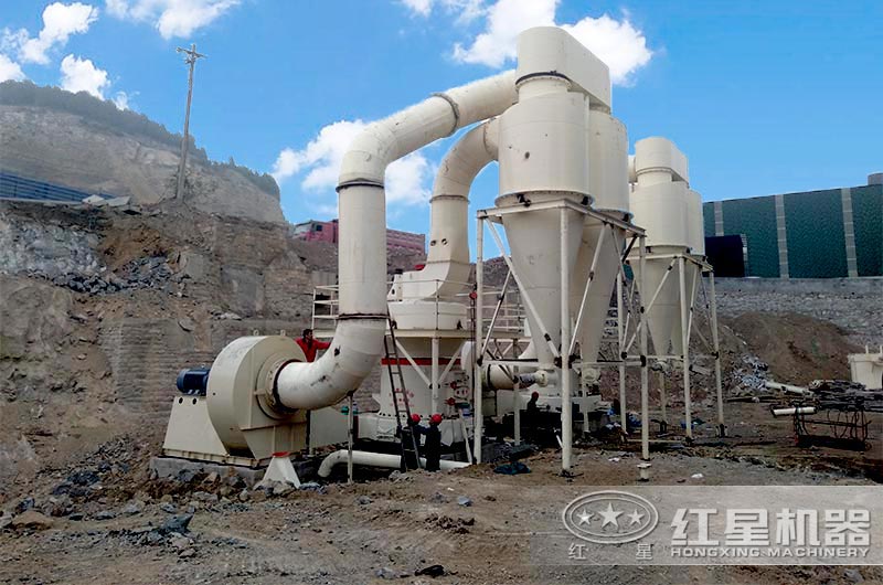 大理石立式磨粉機現(xiàn)場