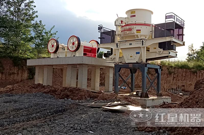 石頭制砂機(jī)現(xiàn)場(chǎng)